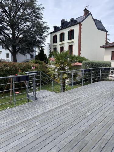 Terrasse bois ACCOYA GRIS système grad